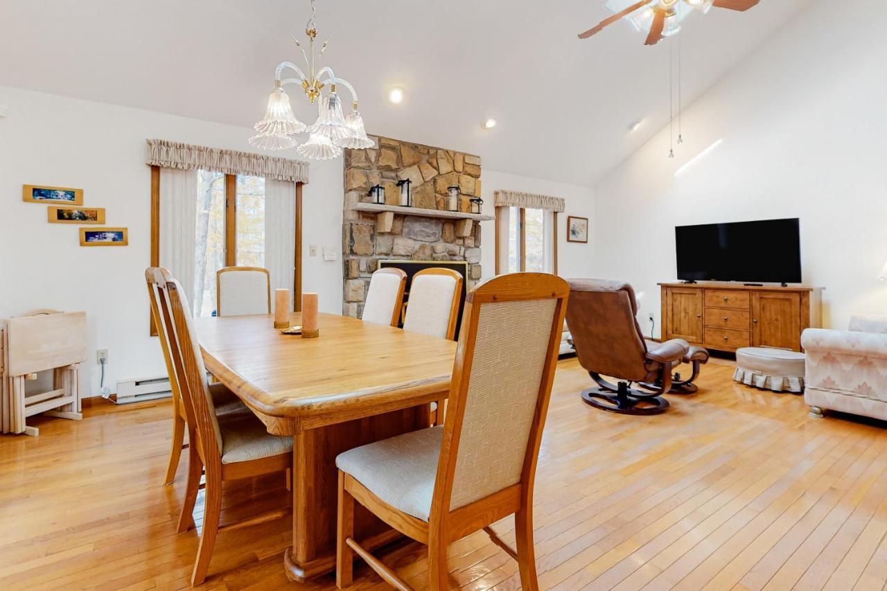 Friendship Lodge Pocono Lake Ngoại thất bức ảnh