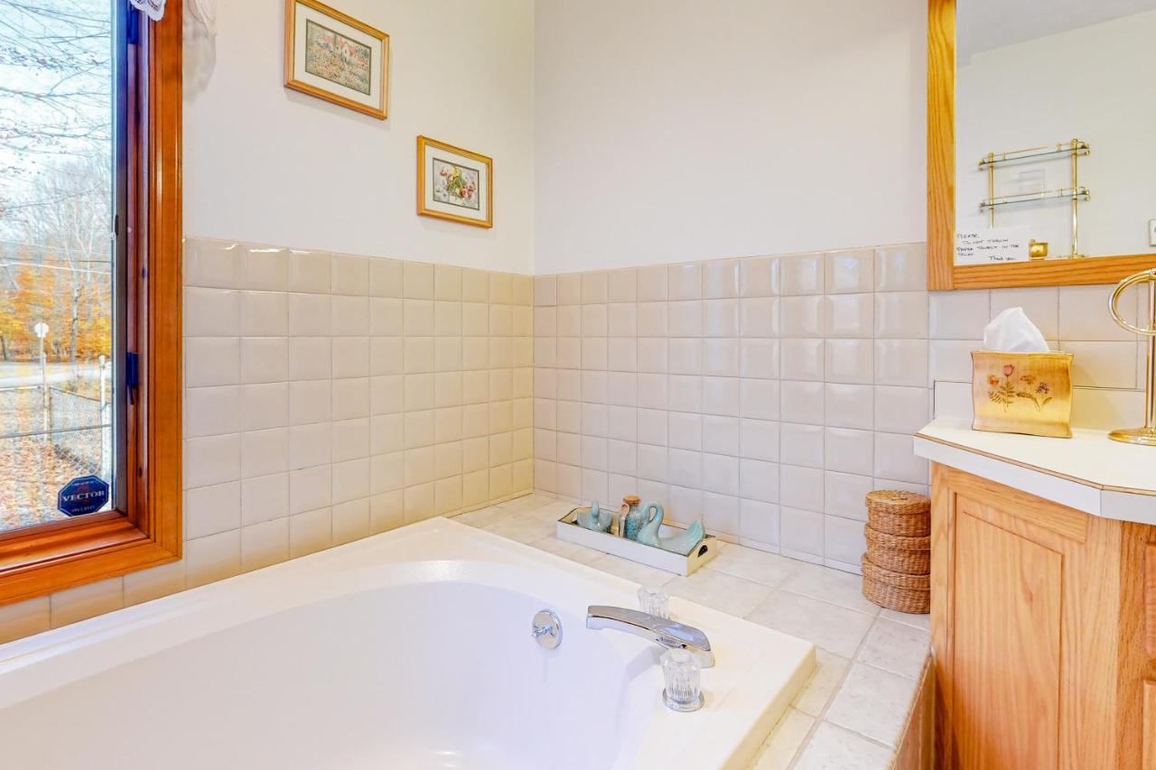 Friendship Lodge Pocono Lake Ngoại thất bức ảnh