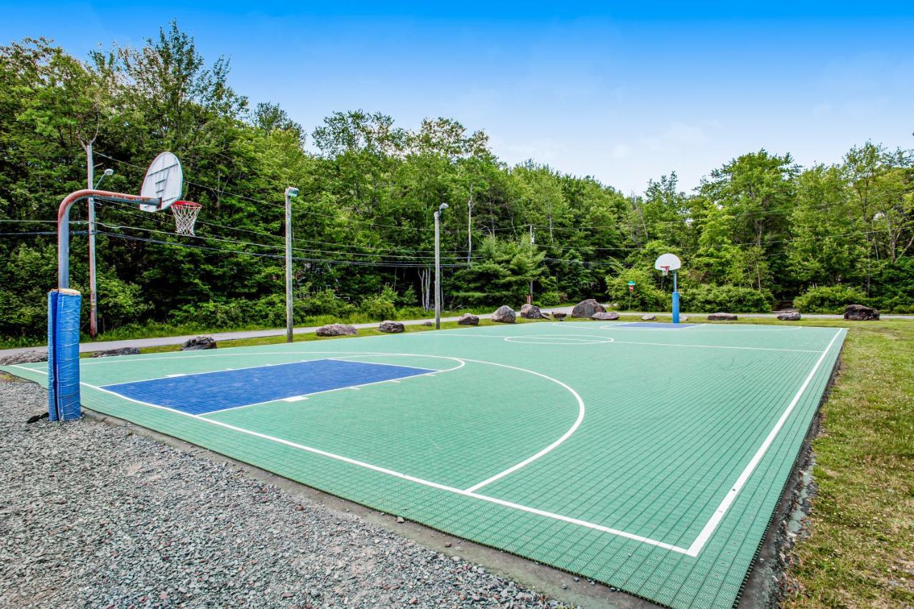 Friendship Lodge Pocono Lake Ngoại thất bức ảnh